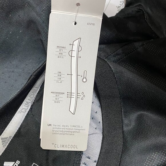 NWT XL Manchester United Commemorative Soccer Jersey - Picture 12 of 15